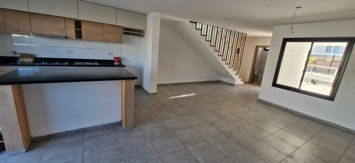 DUPLEX 3 DORMITORIO Y 3 BAÑOS EN ETAPA 2 DOCTA 5