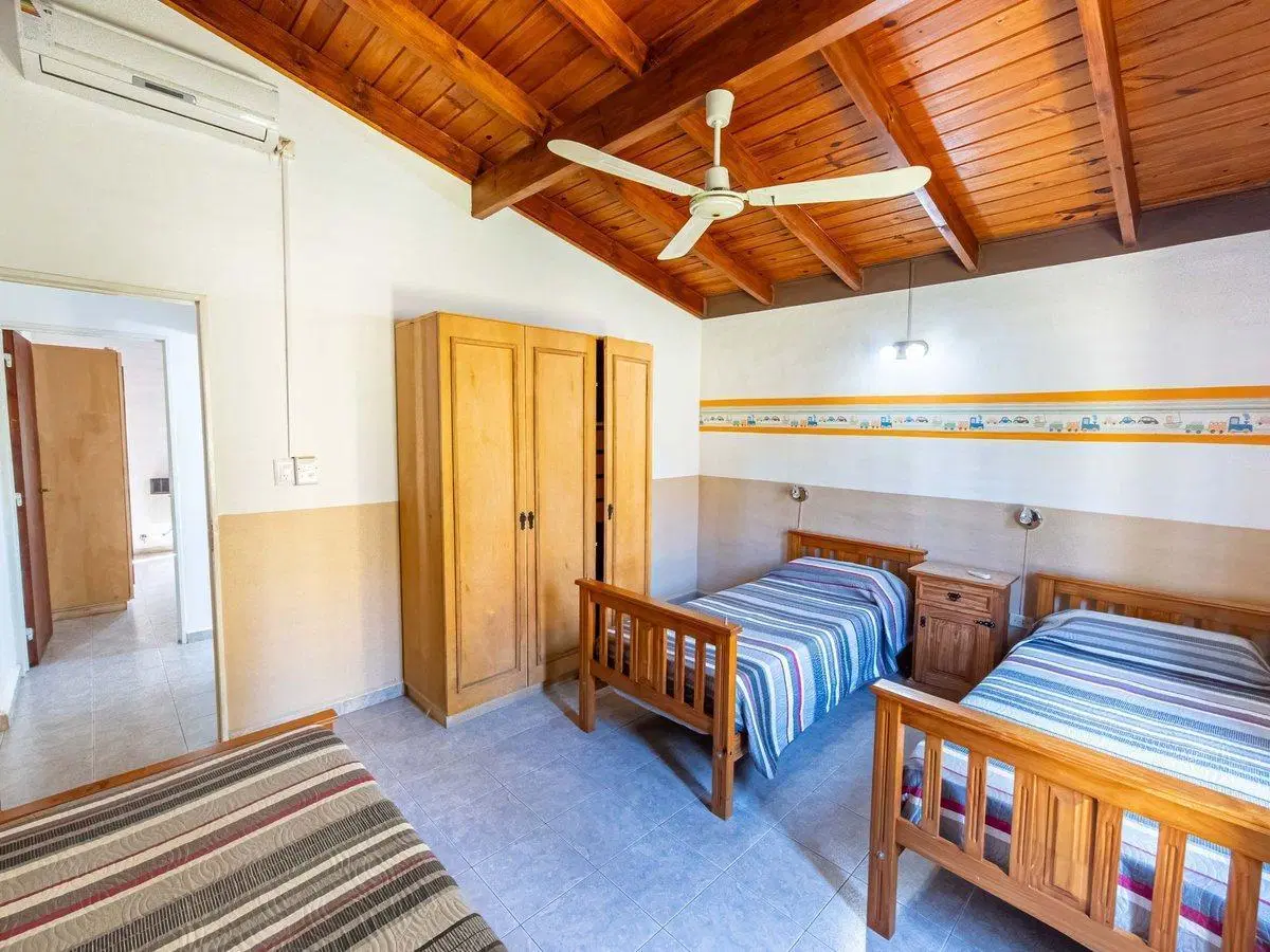 COMPLEJO DE CABAÑAS. PLAYA GRANDE- VILLA DEL DIQUE 4