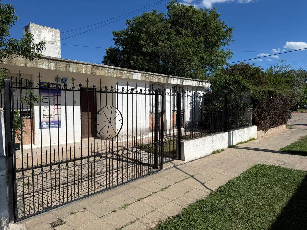 VENTA HERMOSA CASA EN ALTA CORDOBA APTO CREDITO 4