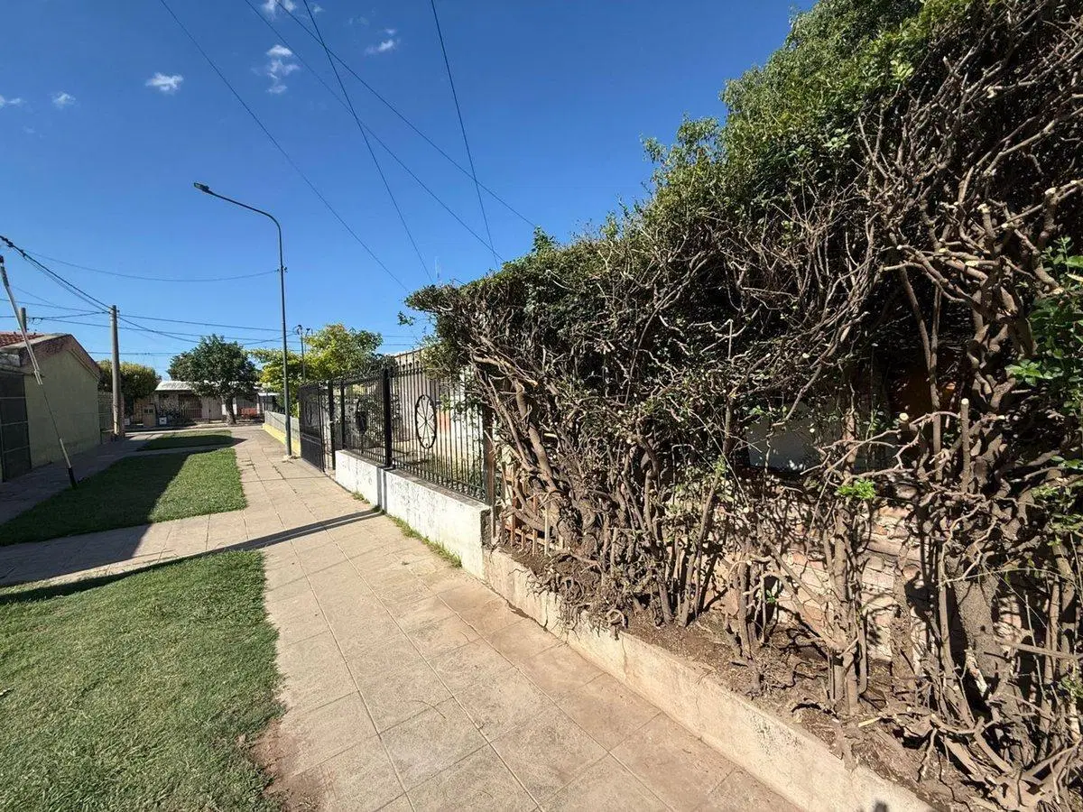 VENTA HERMOSA CASA EN ALTA CORDOBA APTO CREDITO 2