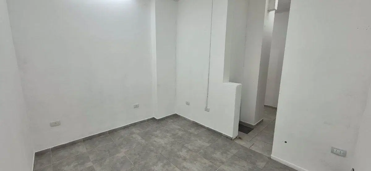 VENTA 2 LOCALES COMERCIALES EN ALTA CORDOBA 5