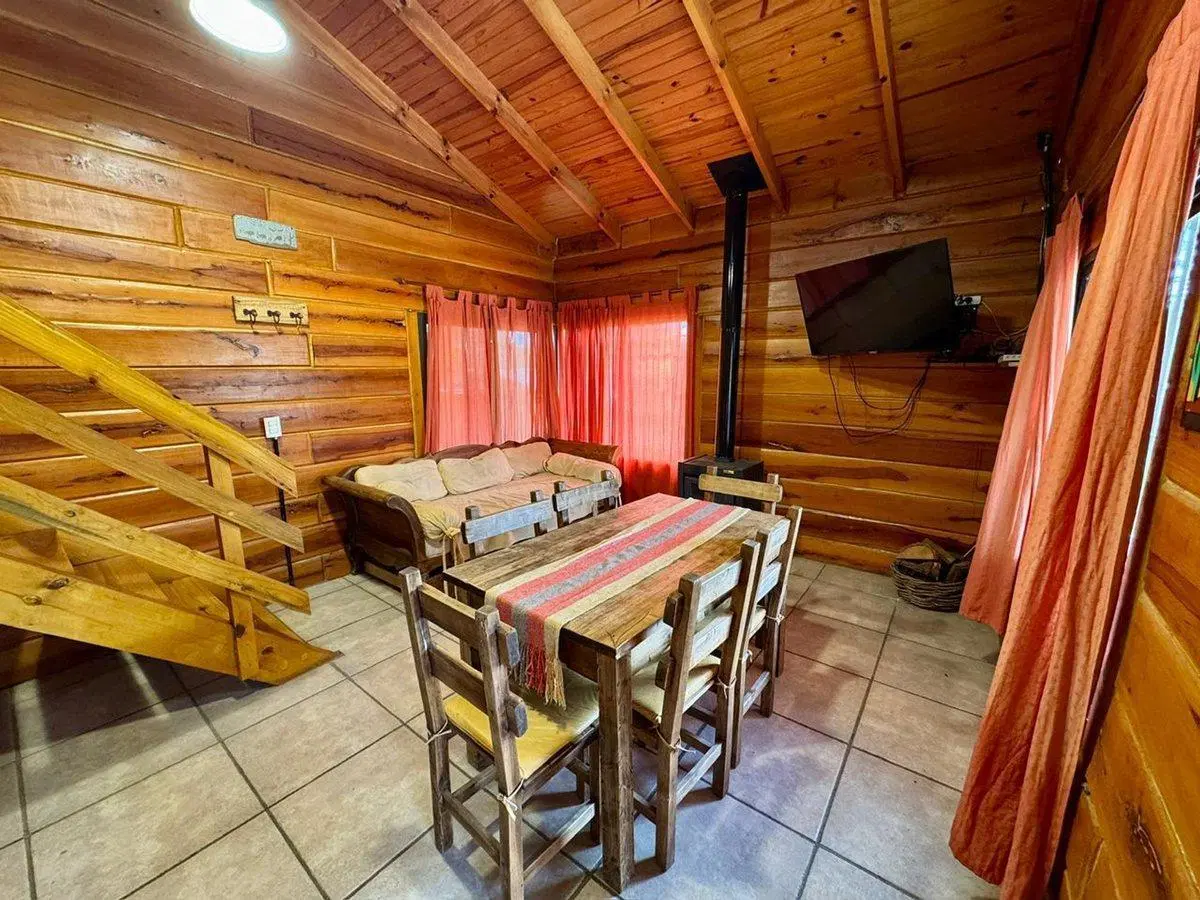 VENTA CASA CON QUINCH0 SANTA ROSA DE CALAMUCHITA 2