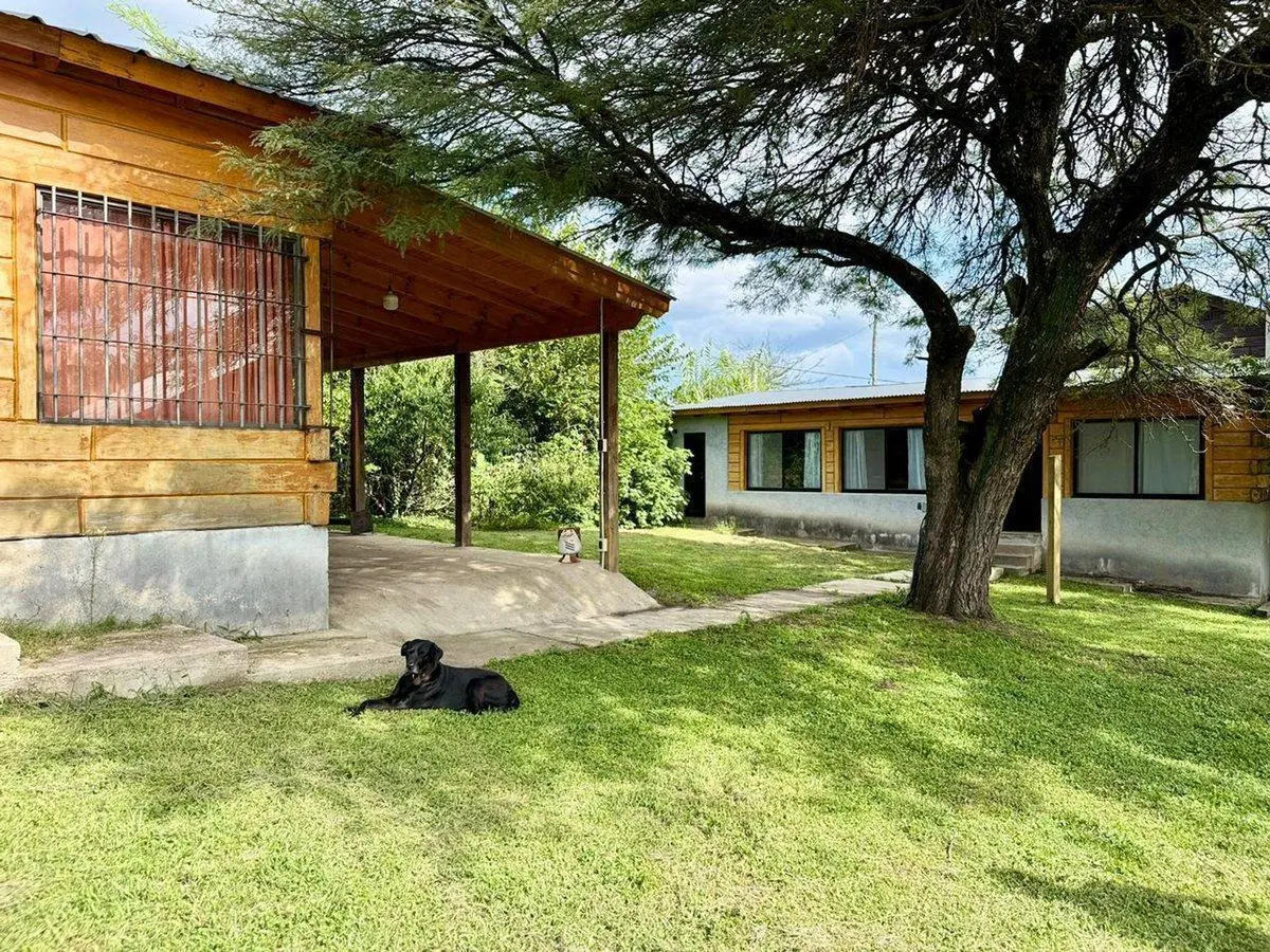 VENTA CASA CON QUINCH0 SANTA ROSA DE CALAMUCHITA 5