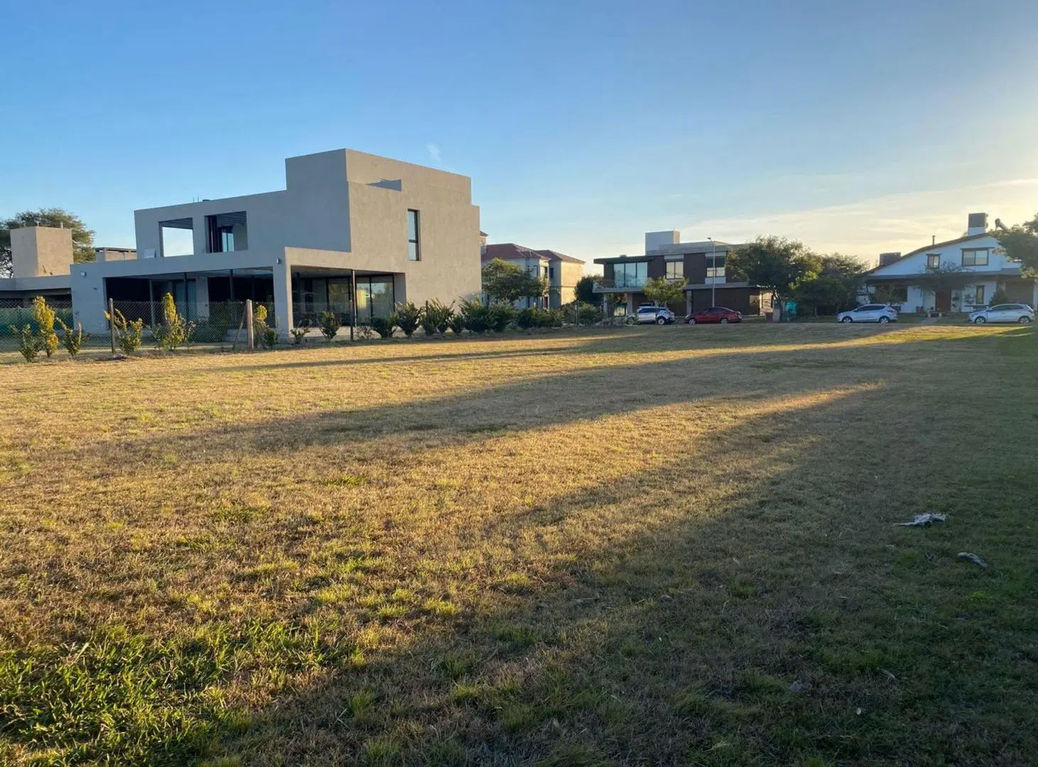 VENTA LOTE 1501M2 HEREDADES DE 7 SOLES 8