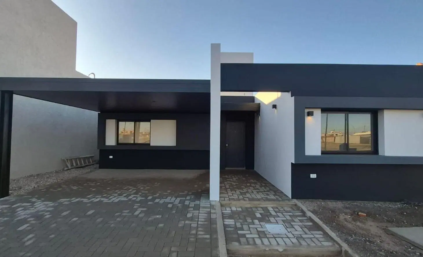 CASA 2 DORMITORIOS Y PILETA EN CAMPOS MANANTIALES 5