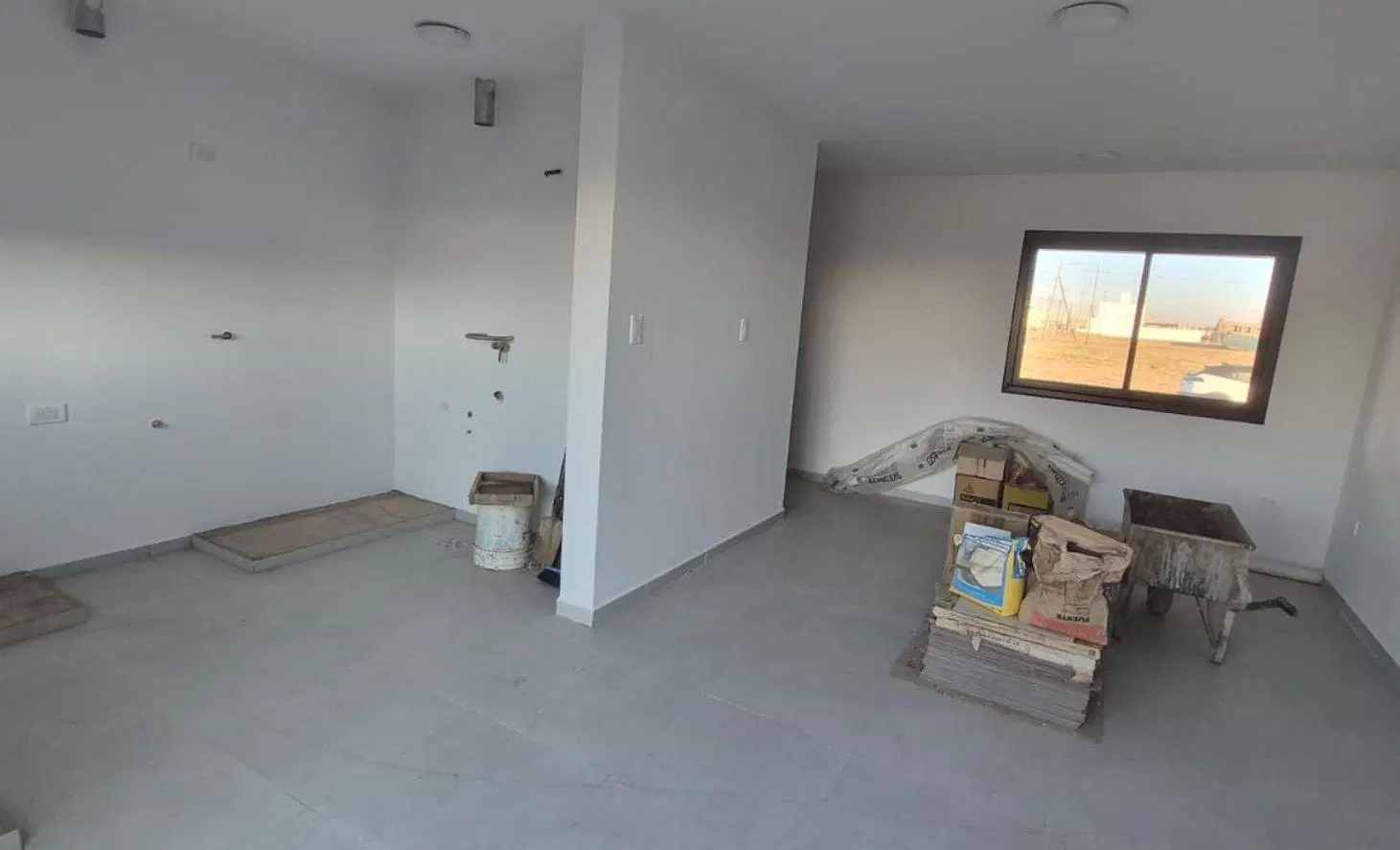 CASA 2 DORMITORIOS Y PILETA EN CAMPOS MANANTIALES 8