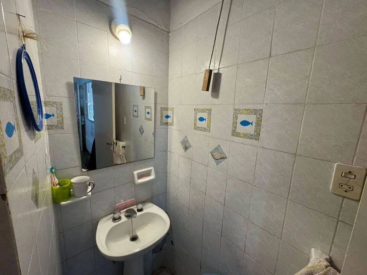 VENTA CASA 1 DORMITORIO. B° GENERAL PUEYRREDON. 5