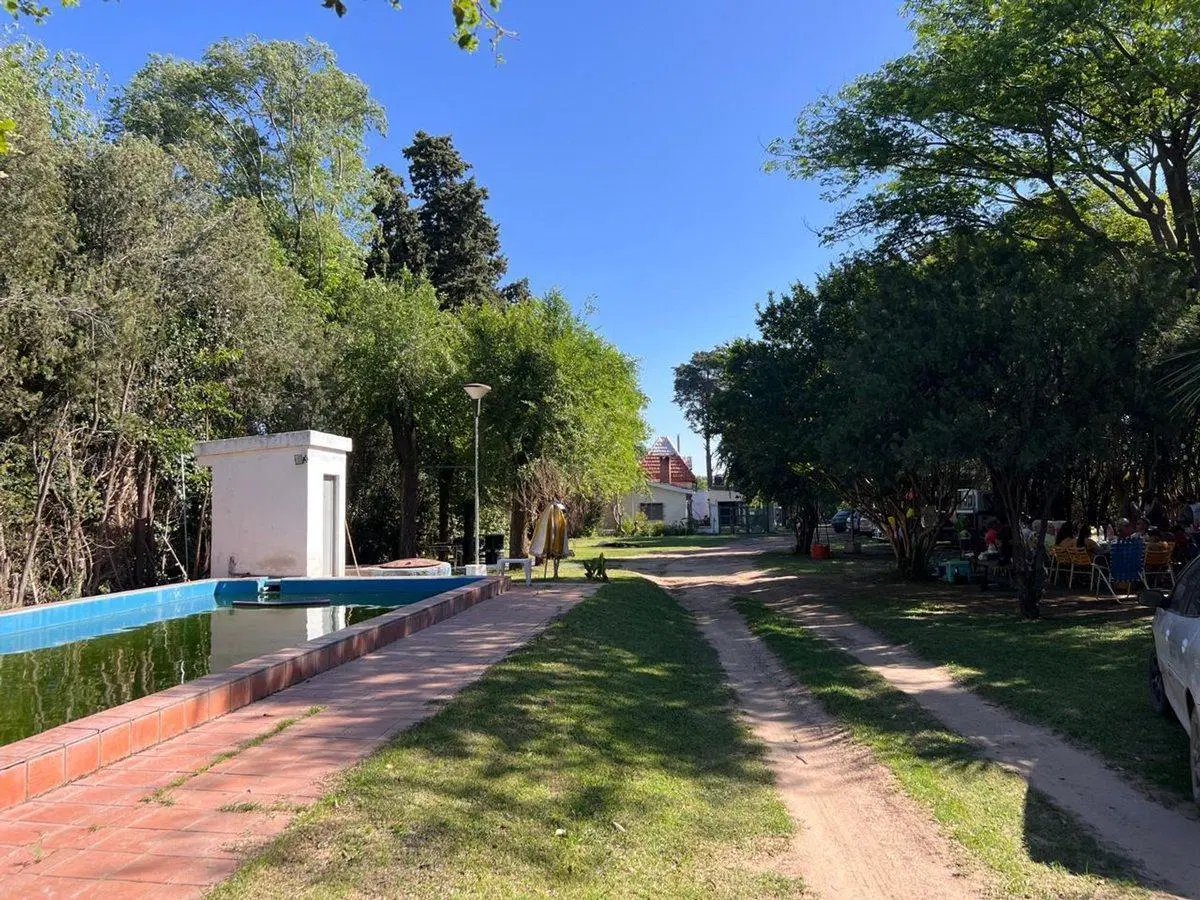 VENTA CASA 3 DORMITORIOS CANCHA FÚTBOL RIO CUARTO 2