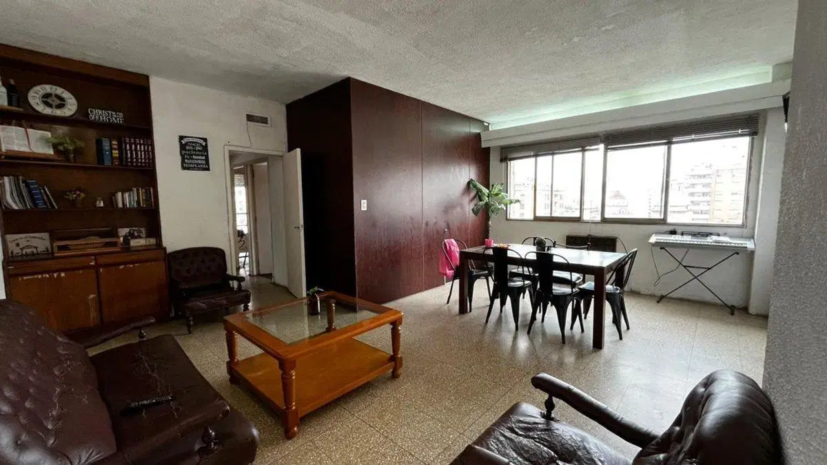 VENTA DEPARTAMENTO 3 DORMITORIOS BARRIO CENTRO 5