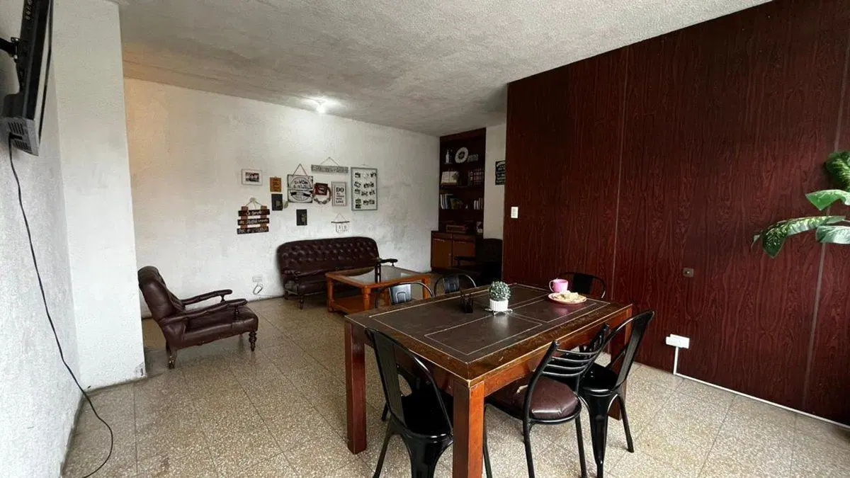 VENTA DEPARTAMENTO 3 DORMITORIOS BARRIO CENTRO 4