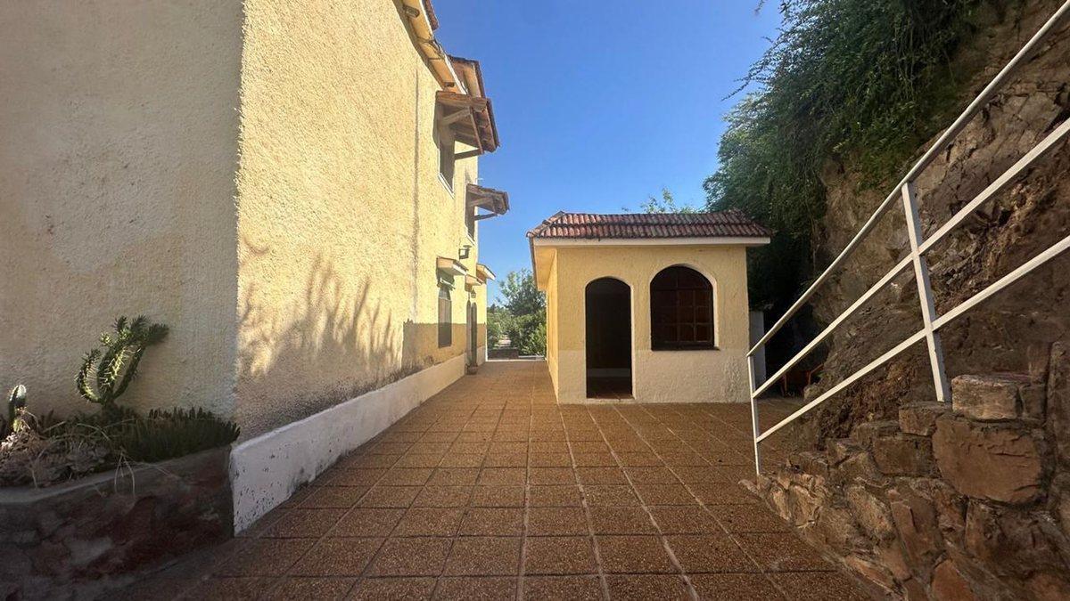Foto de CASONA EN VENTA 6340 MT DE LOTE EN SALSIPUEDES, imagen 2