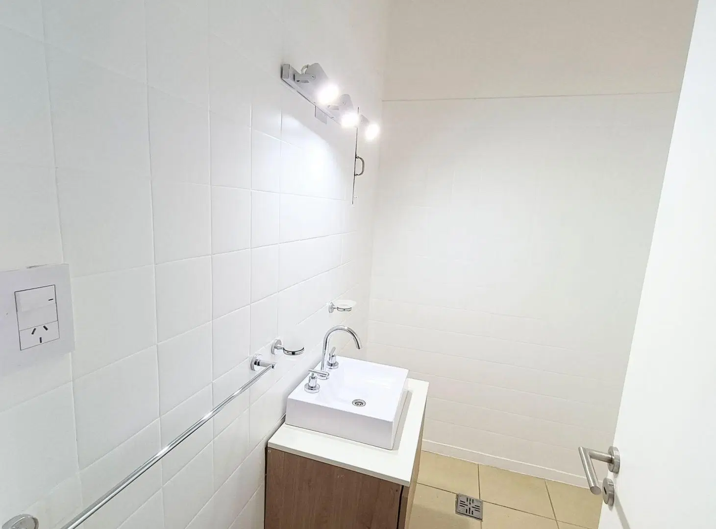 VENTA CASA 3 DORMITORIOS MARQUES DE SOBREMONTE 4
