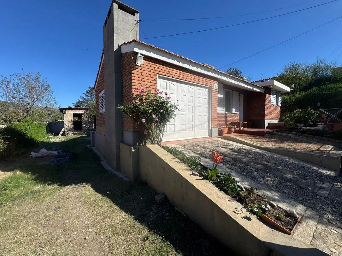 VENTA CASA 3 DORM + DEPTO - SAN ANTONIO DE ARRED. 4