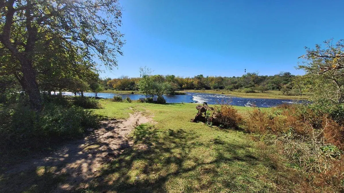 LOS MOLINOS - VENTA HERMOSO LOTE CON VISTA 3