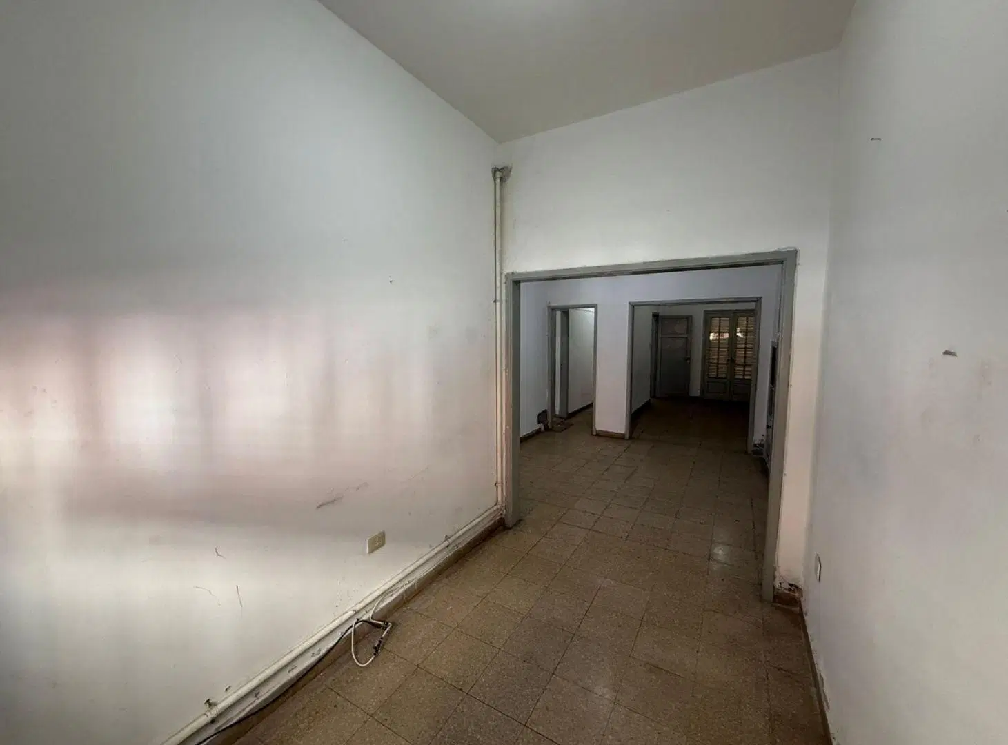 VENTA PH (IDEAL P/USO COMERC. /VIVIENDA) - ALBERDI 4