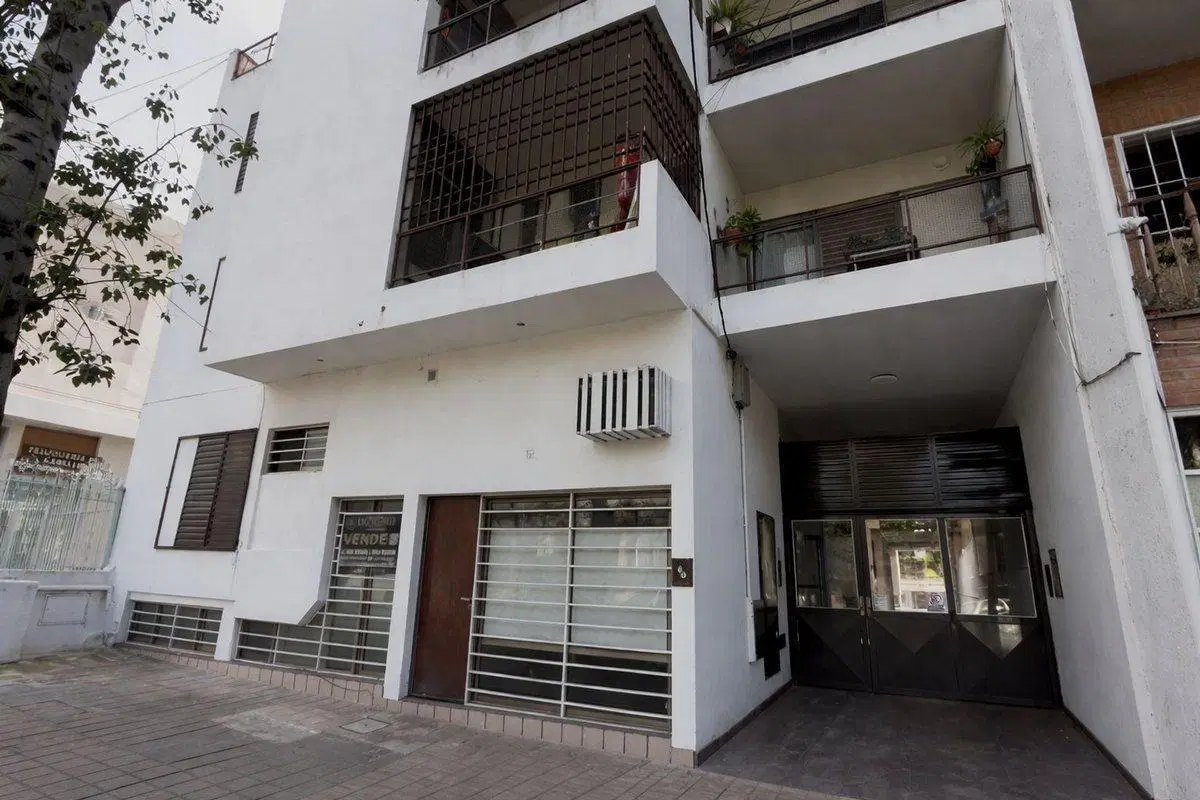 VENTA DEPARTAMENTO 3 DOMITORIOS COCHERA CARLOS PAZ 3