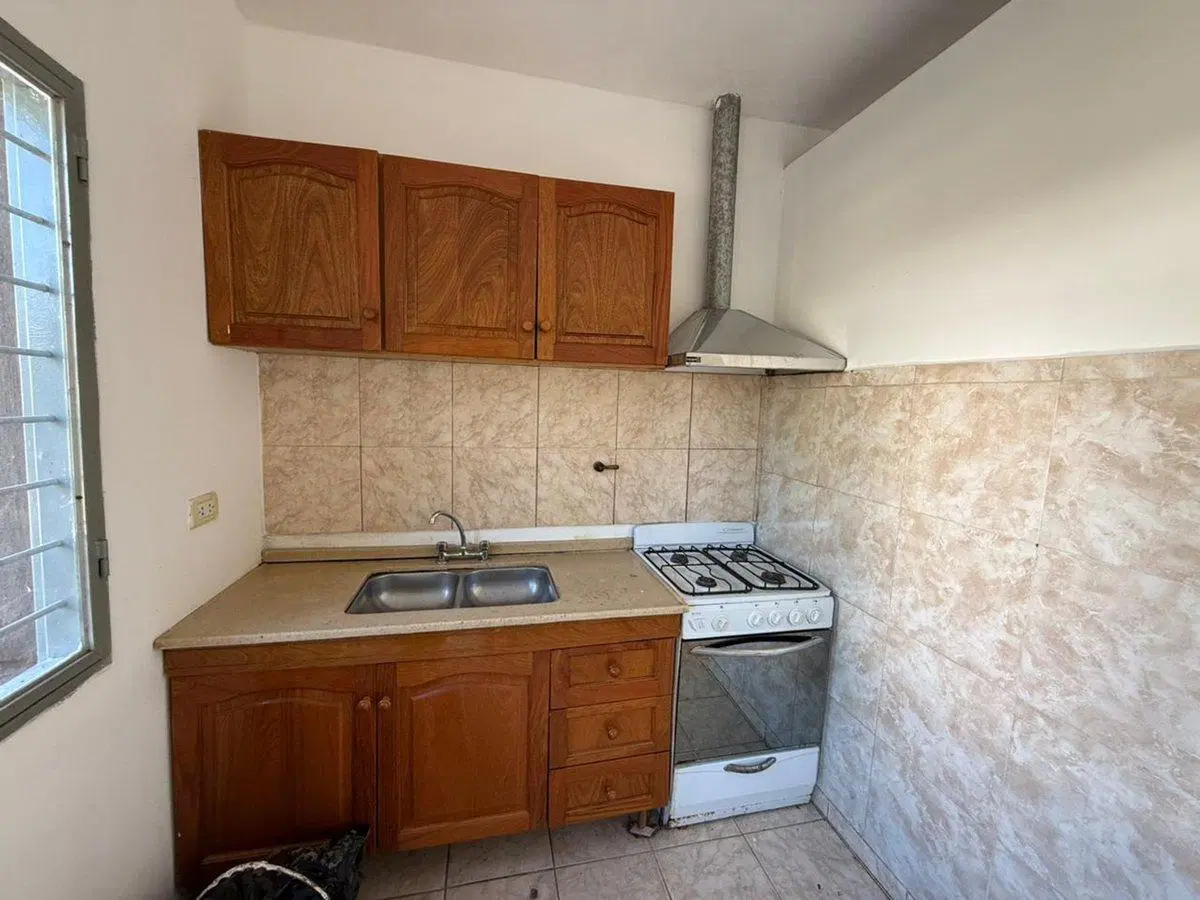 VENTA CASA 2 DORMITORIOS VILLA ALLENDE PARQUE 5