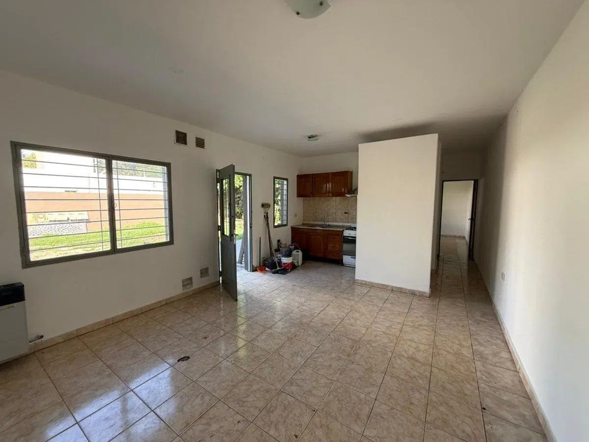VENTA CASA 2 DORMITORIOS VILLA ALLENDE PARQUE 3