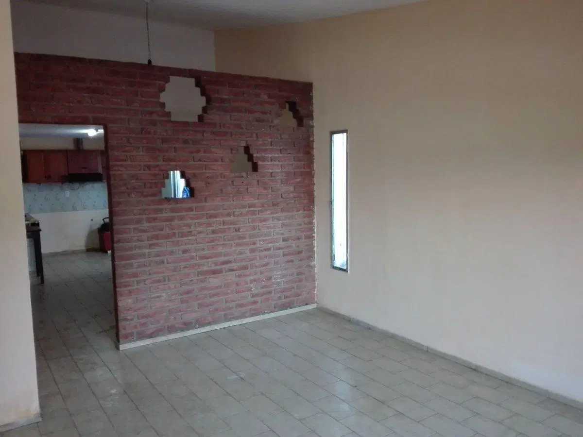 VENTA CASA 3 DORM CON DEPARTAMENTO ALTO ALBERDI 5