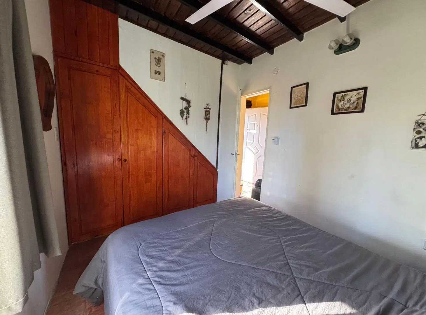 VENTA COMPLEJO DE CABAÑAS LOS REARTES 4