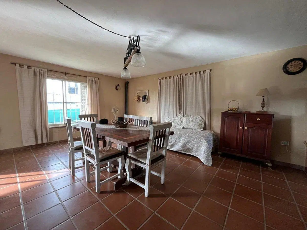 CASA EN VENTA 3 DORMITORIOS VILLA PARQUE SIQUIMAN 5