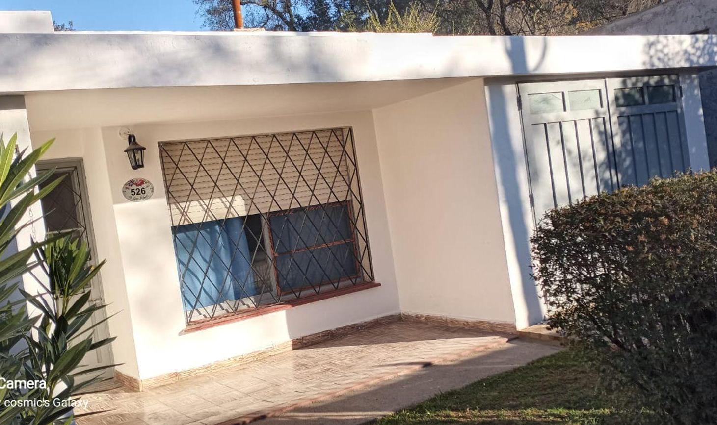 VENTA CASA 2 DORM REFACCIONADA VALLE HERMOSO