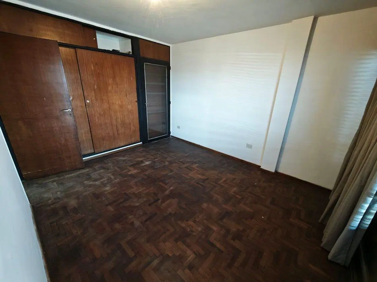 DEPARTAMENTO 2 DORMITORIOS DOBLE BALCON CENTRO 4