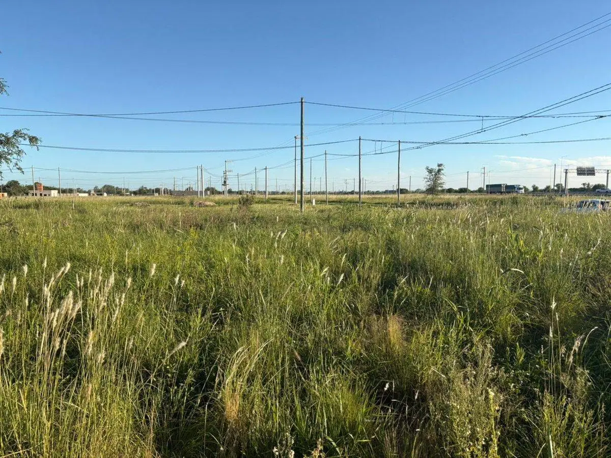 Se vende terreno de 281 m2 en Juárez Celman 5