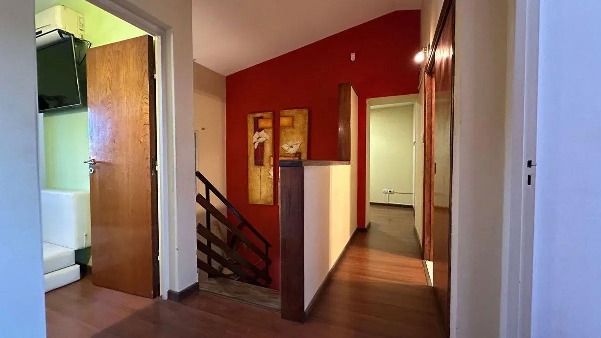 VENTA CASA 4 DORMITORIOS MARQUES DE SOBREMONTE 4