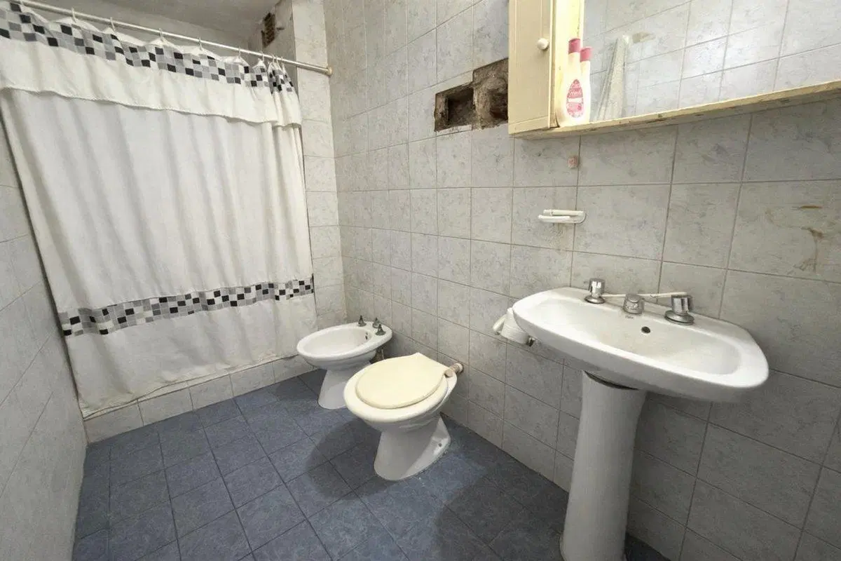 VENTA CASA 3 DORM 20 DE JUNIO APTA CRED 8