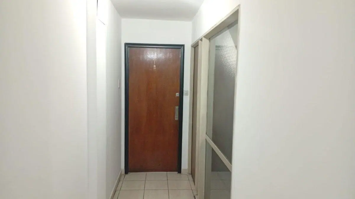VENTA CENTRO  DEPARTAMENTO 2 DORMITORIOS Y TERRAZA 4