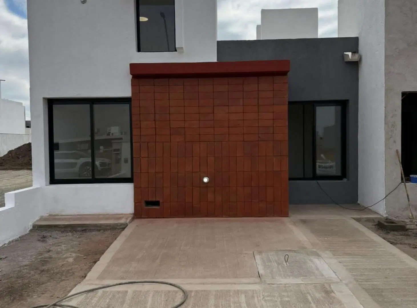 DUPLEX EN POZO 2 DORMITORIOS 2 BAÑOS EN DOCTA 4