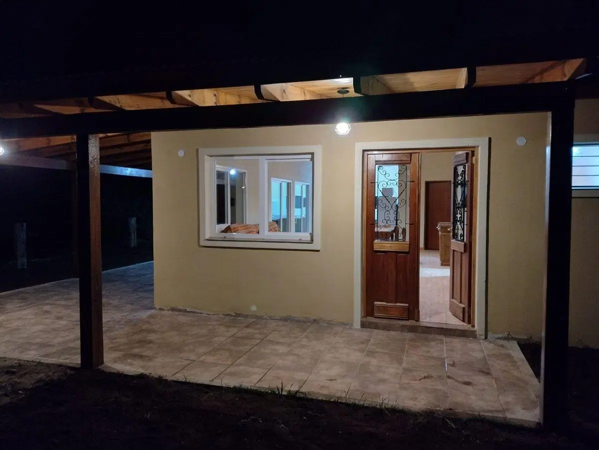 VENTA CASA TRES DORMITORIOS EN VILLA GRAL BELGRANO 3