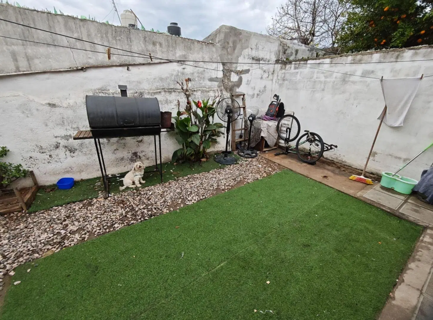 VENTA 2 DUPLEX DE 1 DORM. C/COCHERA GRAL URQUIZA 8