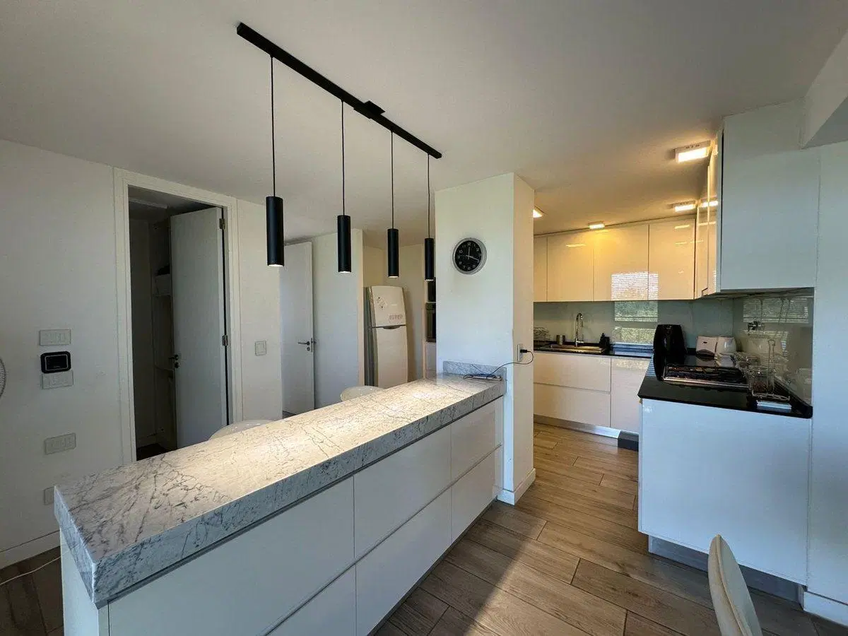 VENTA DEPARTAMENTO DE CATEGORIA VALLE ESCONDIDO 5