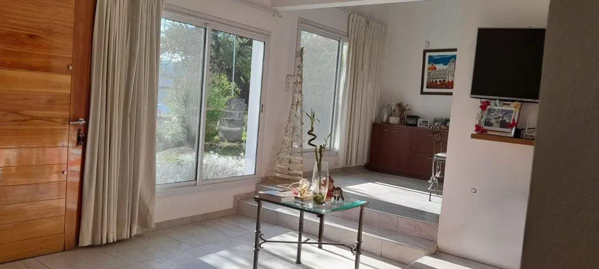 VENTA CASA 3 DORMITORIOS COUNTRY VILLA ALLENDE 5