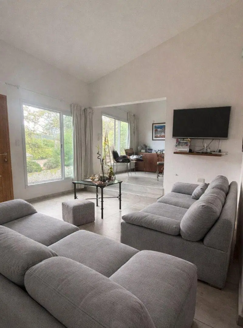 VENTA CASA 3 DORMITORIOS COUNTRY VILLA ALLENDE 2