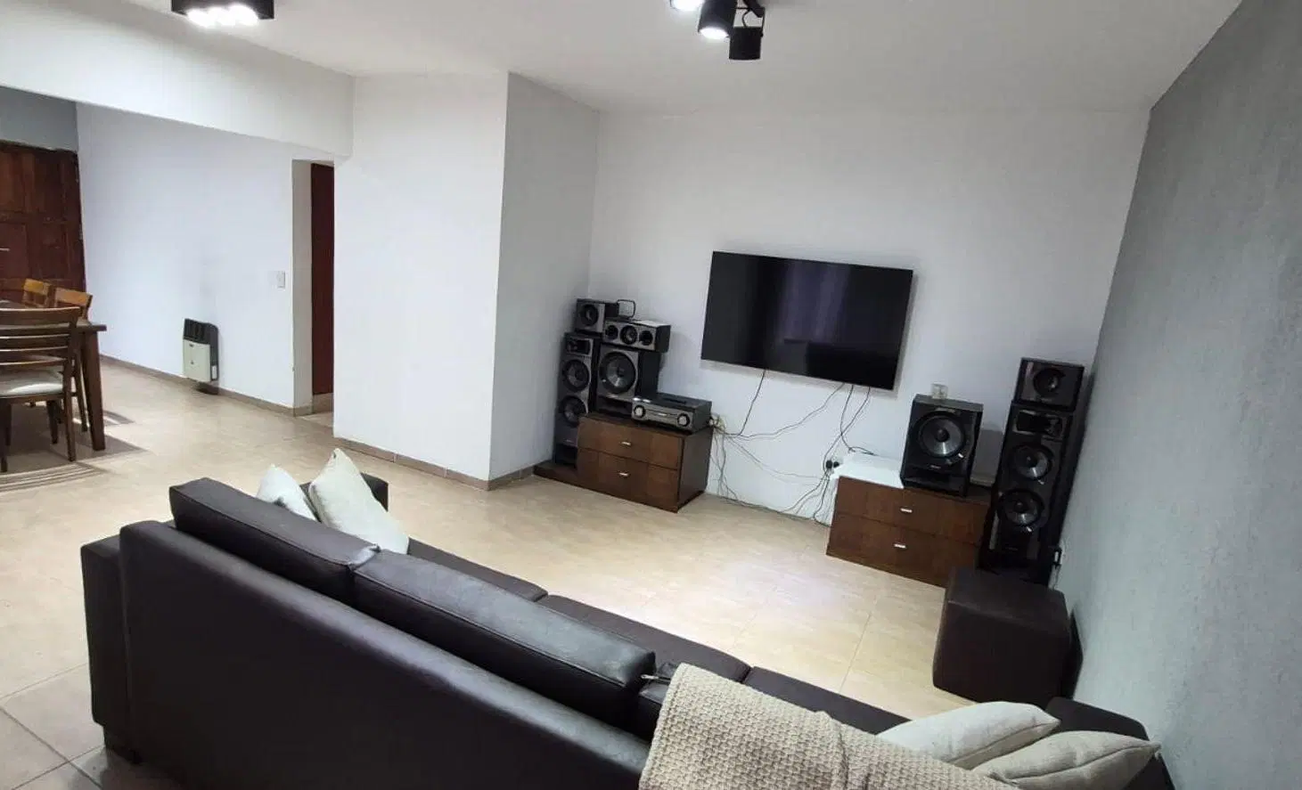 VENTA CASA 3 DORMITORIOS 2 BAÑOS SAN FERNANDO 4