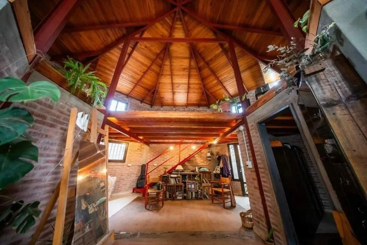 SE VENDE CASA 2 DORMITORIOS EN UNQUILLO 2