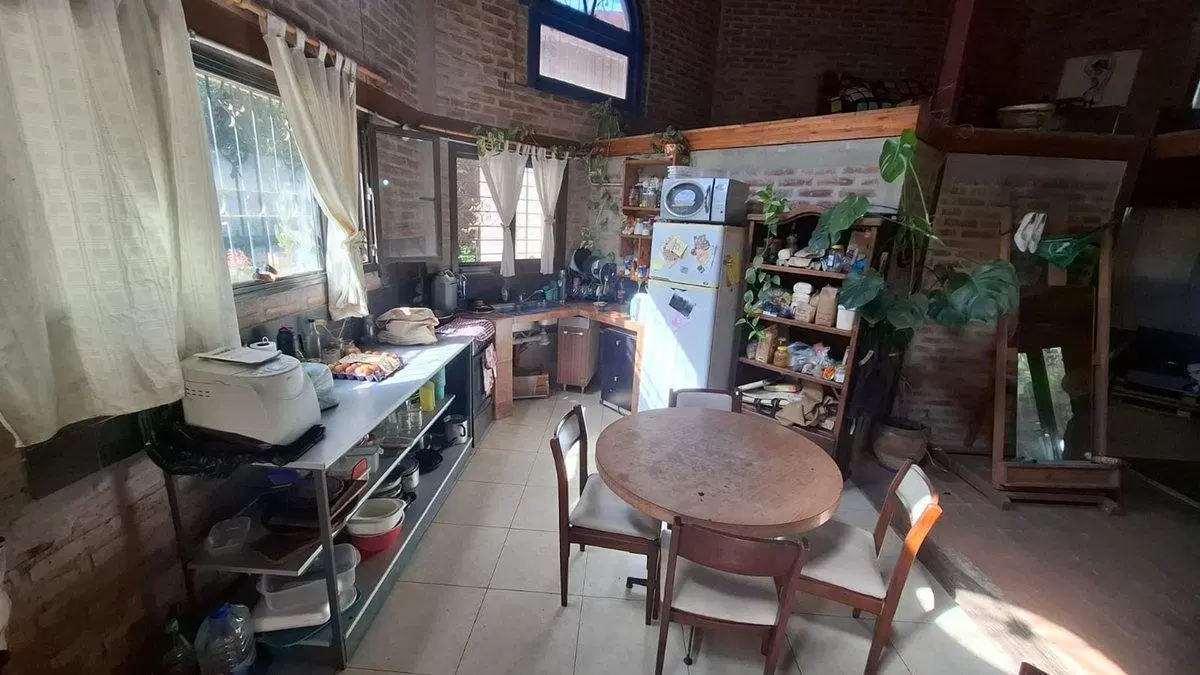SE VENDE CASA 2 DORMITORIOS EN UNQUILLO 3