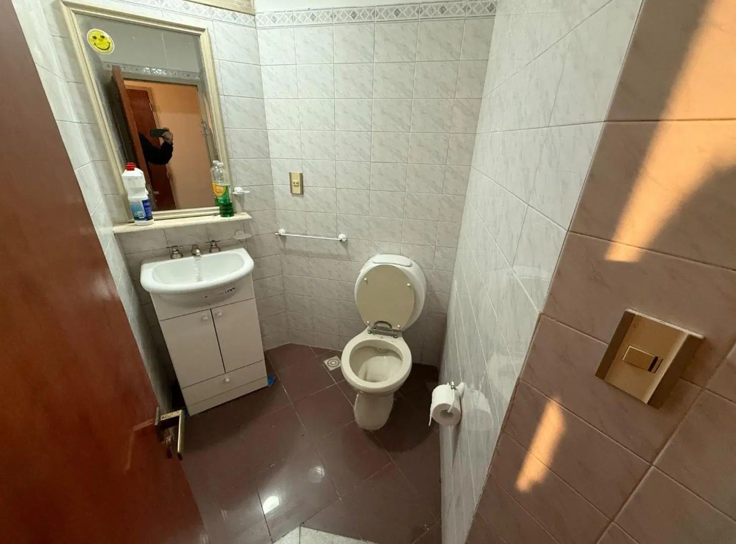 VENTA AMPLIO DEPARTAMENTO 1 DORMITORIO - CENTRO 3