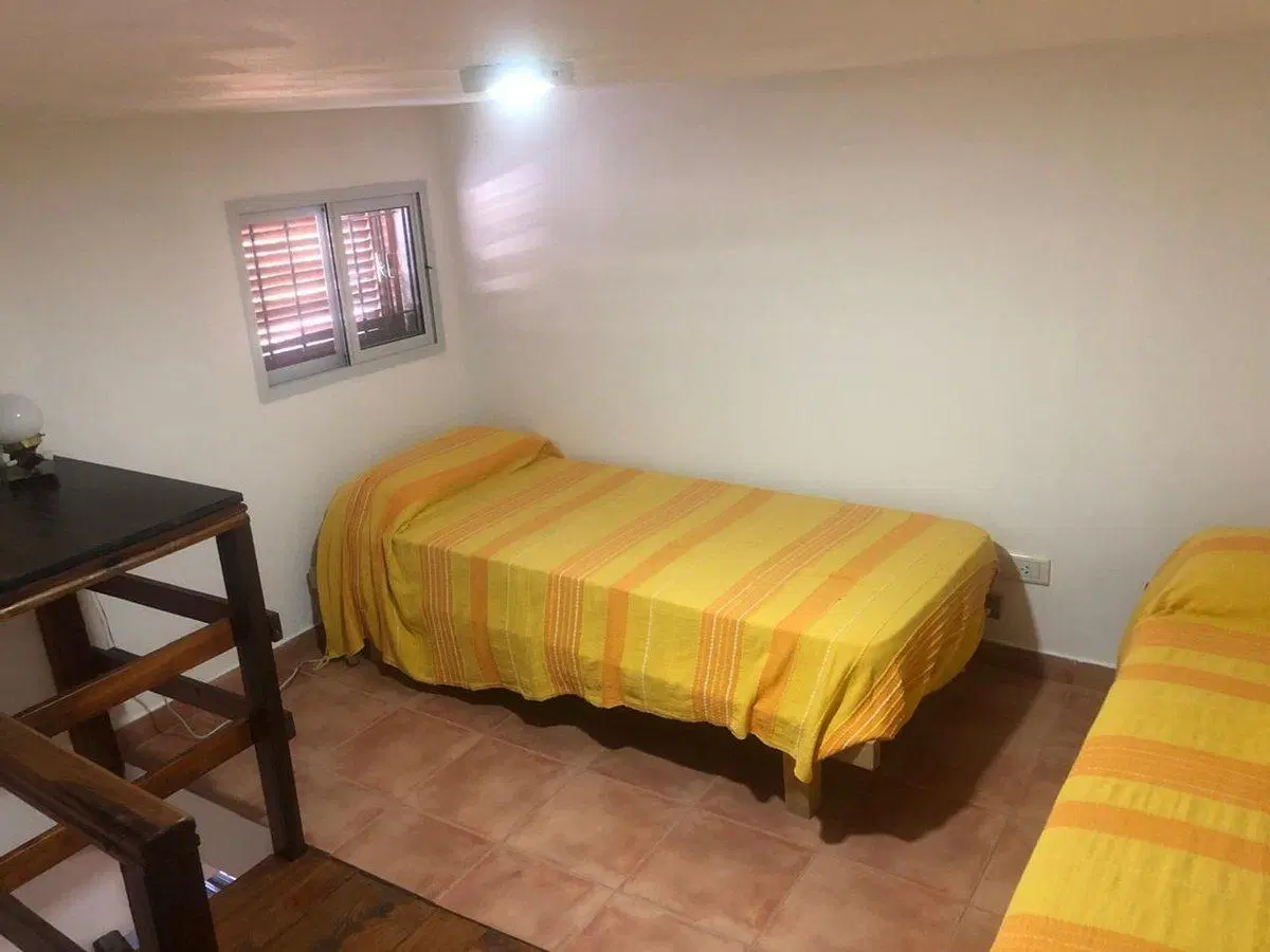 SE VENDE CASA Y DEPARTAMENTO EN MINA CLAVERO 8