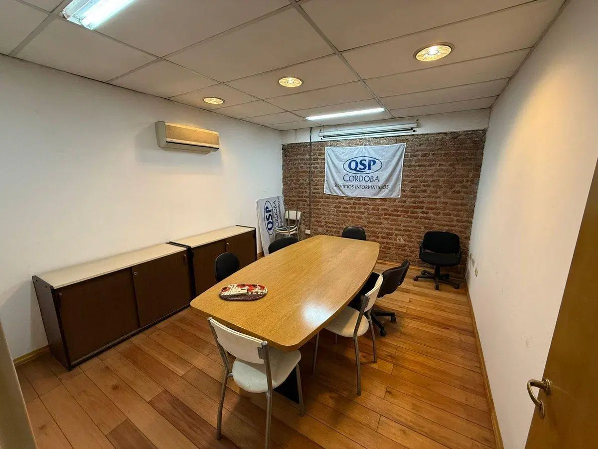 VENTA GALPON CON OFICINAS B PUEYRREDON 4