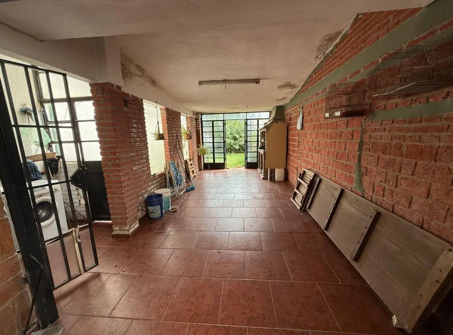 CASA EN VENTA 3 DORMITORIOS CON PATIO LOS PLÁTANOS 4