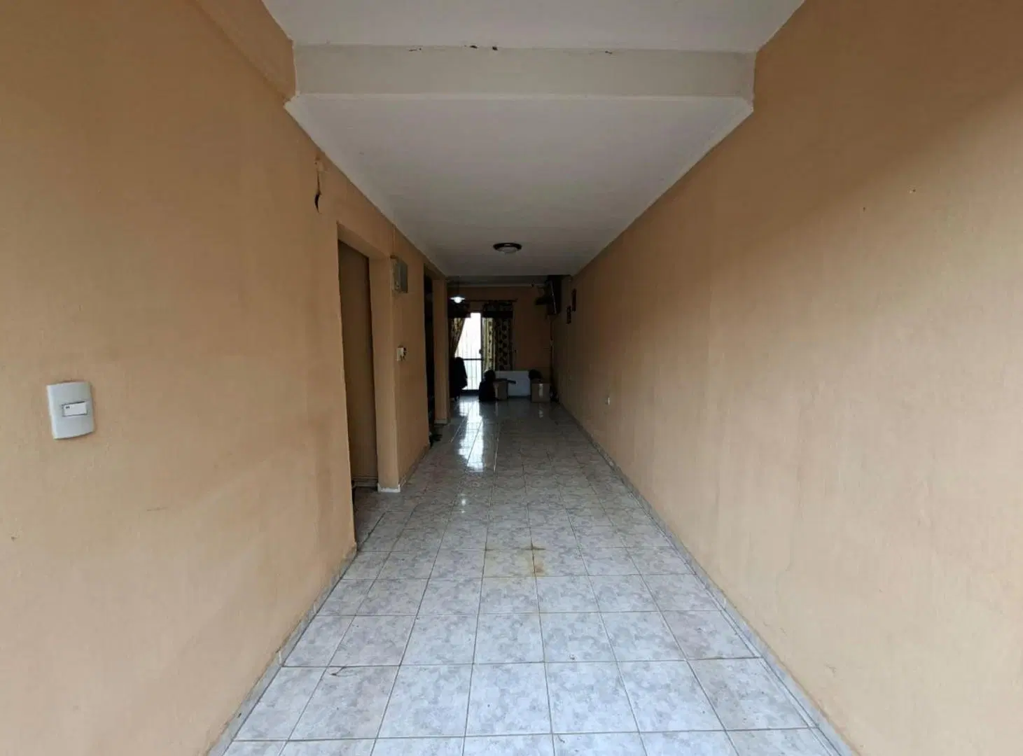 VENTA CASA 2 DORMITORIOS CON PILETA B PANAMERICANO 4