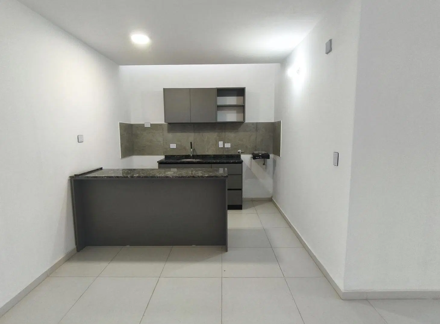 VENTA DUPLEX  2 DORMITORIOS 2 BAÑOS DOCTA 3