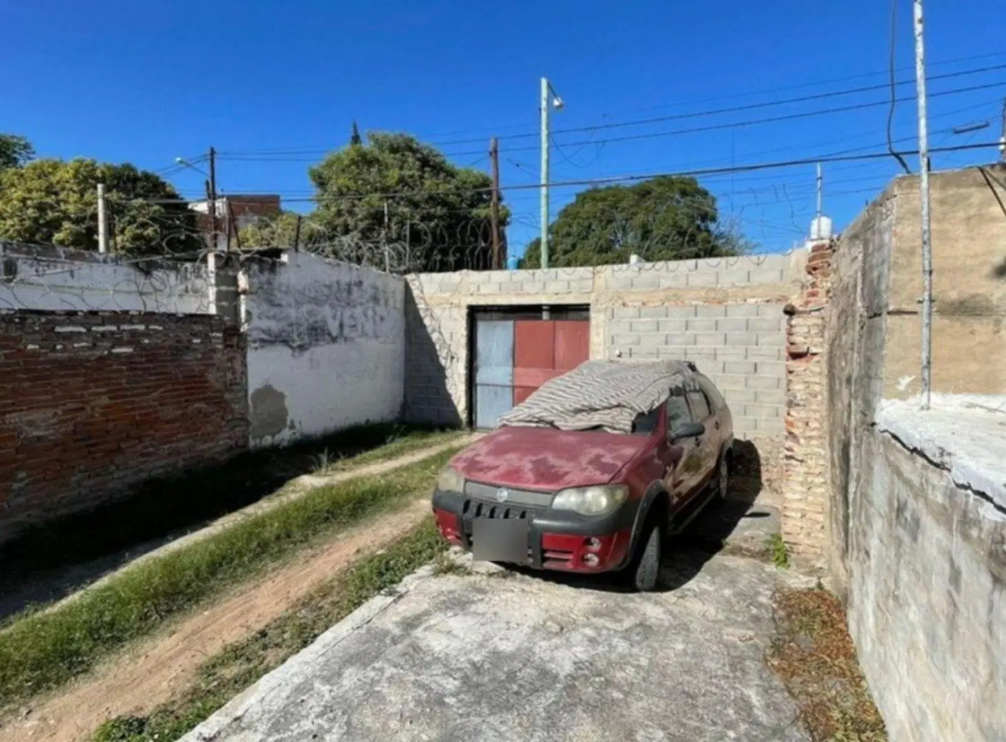 ALQUILER DE TERRENO CON COCHERAS B ALTAMIRA 8
