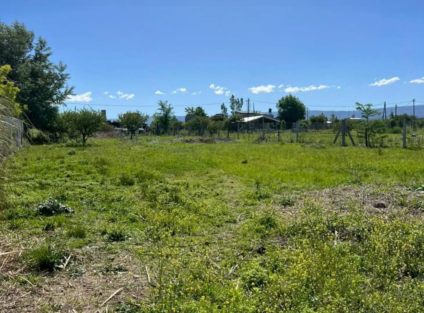 VENTA UNICO TERRENO POTRERO DE GARAY BAJA AL LAGO 3