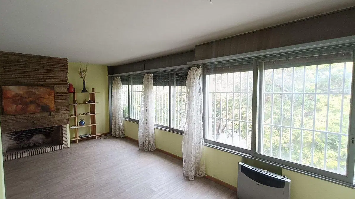VENTA CASA B° MAIPU 3 DORMITORIOS COCHERA DOBLE 5