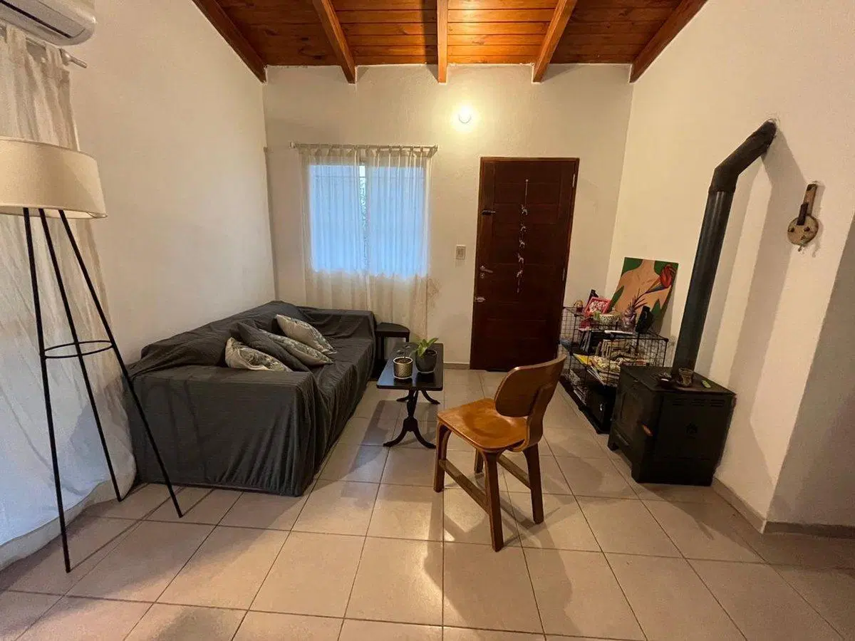 SE VENDE CASA DOS DORMITORIOS EN HOUSING UNQUILLO 2